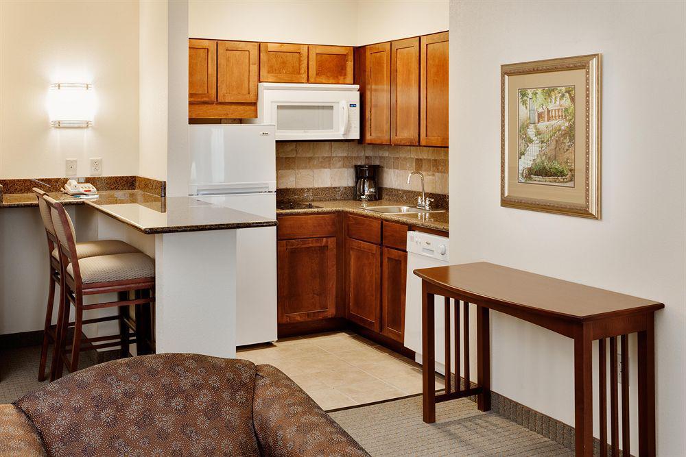 Staybridge Suites Harrisburg-Hershey By Ihg Номер фото